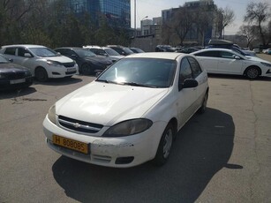 chevrolet-lacetti