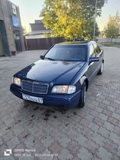 mercedes-w202--по-просту-не-беспокойте