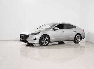 hyundai-sonata-2.0-at-fwd-travel-серый,-кожа---2021-г.в.