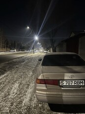 toyota-camry-25-2001г.в