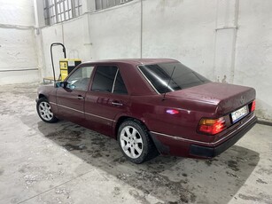 мерседес-w124-5ступка-продам-срочно