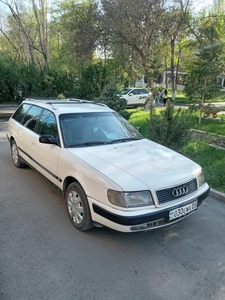 Продается срочно Audi 100 C4 универсал