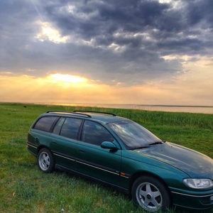 Продам.обмен. opel omega b 1995 год.