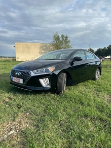 2021 Hyundai IONIQ SE