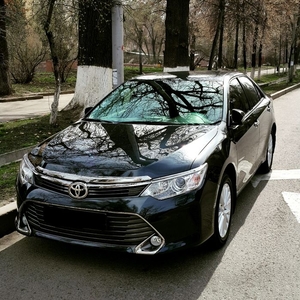 автомобиль-toyota