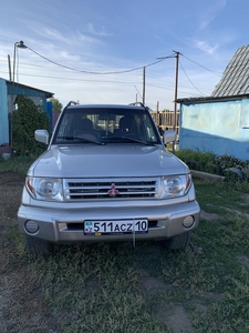 Продам Mitsubishi Pajero Pinin