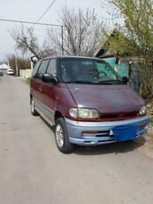 nissan-serena-93