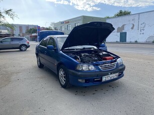 toyota-avensis-1998г.