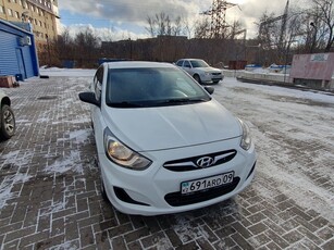 hyundai-accent-2014