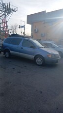 toyota-sienna-2000год