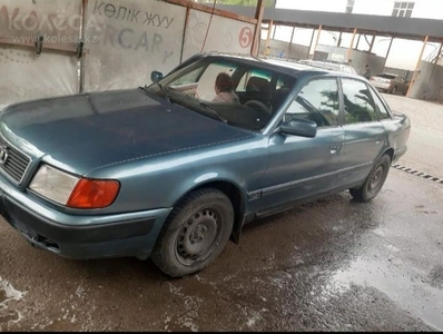 Продам Audi 100 C4