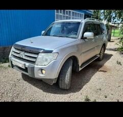 продам-mitsubishi-pajero-4