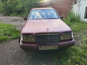 mercedes-124-200e