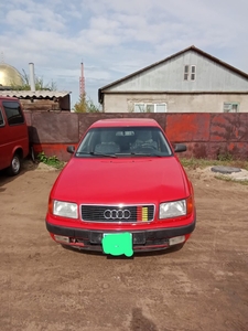 AUDI 100 C4 1991 год срочна