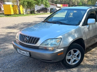 Продам Lexus RX300.