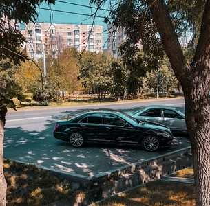 Срочна на расрочка Мерседес w221