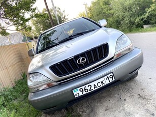 продам--машину-lexus-rx300