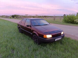 продам-volkswagen-passat-b3.