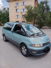 toyota-estima-lucida-1992-года