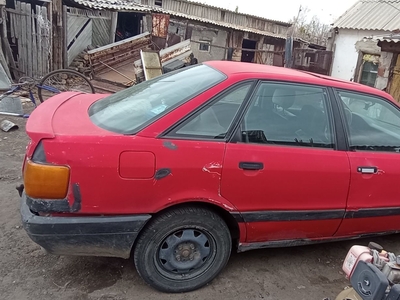 продам audi 80 b3 моновпрыск 1.8