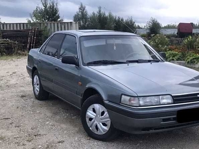 Mazda 626 год 1988