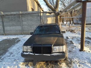 мерседес-w-124-e300