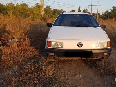 Volkswagen Passat Hatchback 1988