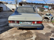 Мерседес продам хорошый Daimler Benz