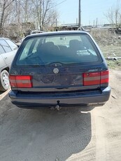 продам-автомобиль-volkswagen-passat-b4