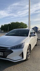 hyundai-elantra-хёндай-элантра