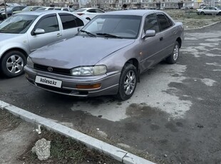 toyota-camry-.1992-года