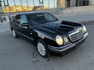 продам-mercedes-benz-w210-в-отличном-состояние!