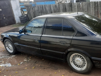 Срочно Продам BMW e34