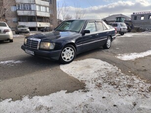 мерседес-е-class-w124