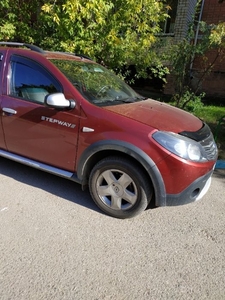 Продам авто Renault Sandero Stepway