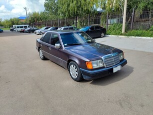 продам-машину-mercedes-124