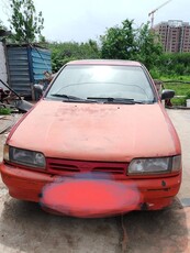 продам-автомобиль-nissan-primera