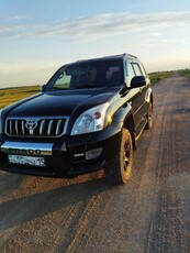 продам-автомобиль-toyota