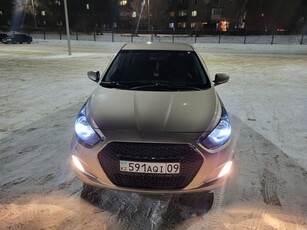 продам hyundai solaris