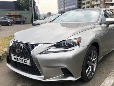 Lexus IS series 2015