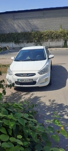 Hyundai Accent 2012