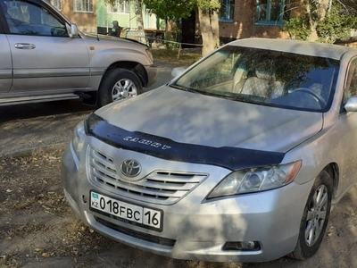 Продам машину Tayota Camry 40