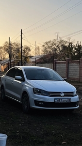 Volkswagen polo 2015 в идеальном состояний