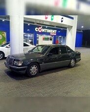 mercedes-benz-e230-124