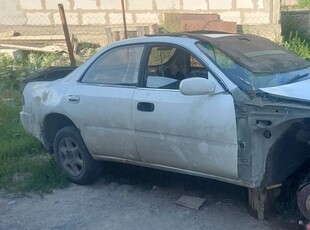 toyota-carina-ed