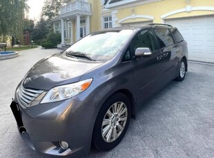 toyota-sienna-в-отличном-состоянии