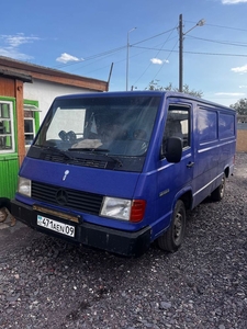 Мерседес мб100