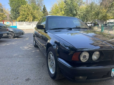 BMW 525 автомат