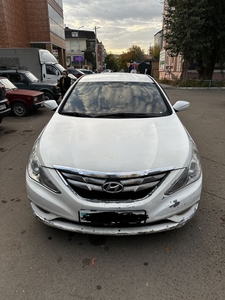 Hyundai sonata 2011 год