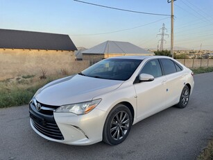 toyota-camry-55v-xle